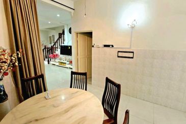 Menglembu Good Condition 2 Storey Terrace House Corner Unit With Renovation 