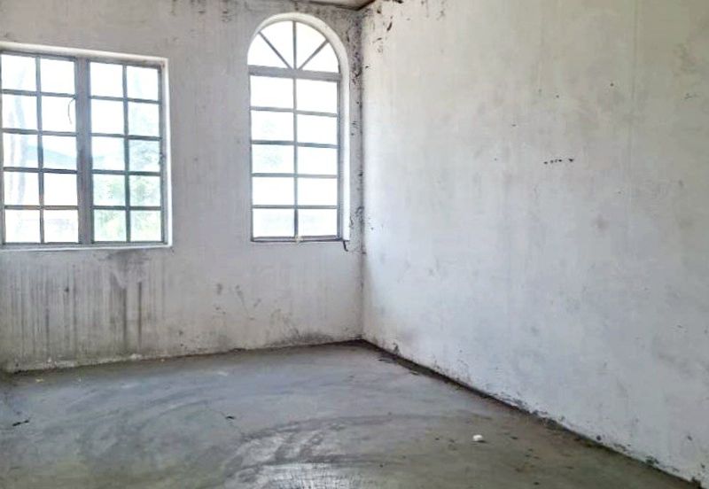 Menglembu Bandar Lahat Baru Prime Area 2 Storey Shoplot Facing Main Road High Exposure Good Investment 