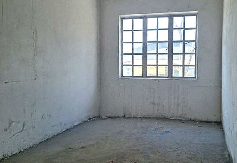 Menglembu Bandar Lahat Baru Prime Area 2 Storey Shoplot Facing Main Road High Exposure Good Investment 