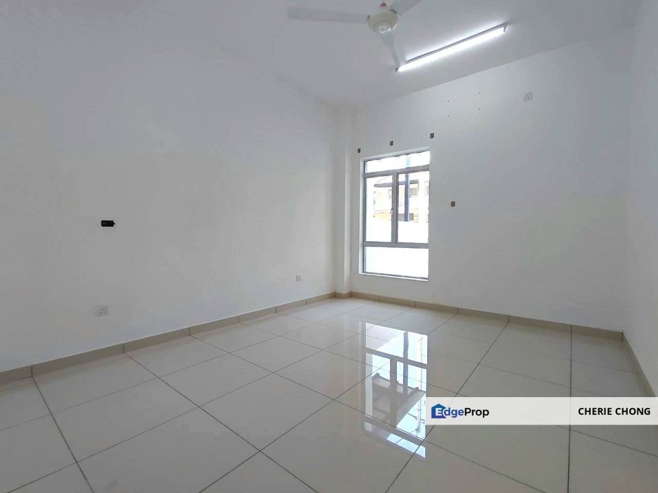 Klebang Perdana Chemor Good Condition 1 Storey Semi-D House Walking Distance To Sentra Mall, Perak, Chemor