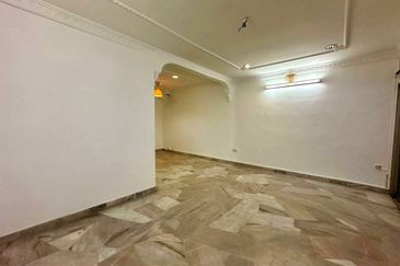 Taman Cempaka Ipoh Good Condition 2 Storey Terrace House Carporch Awning Tiles Near Gunung Rapat & Ipoh Town 