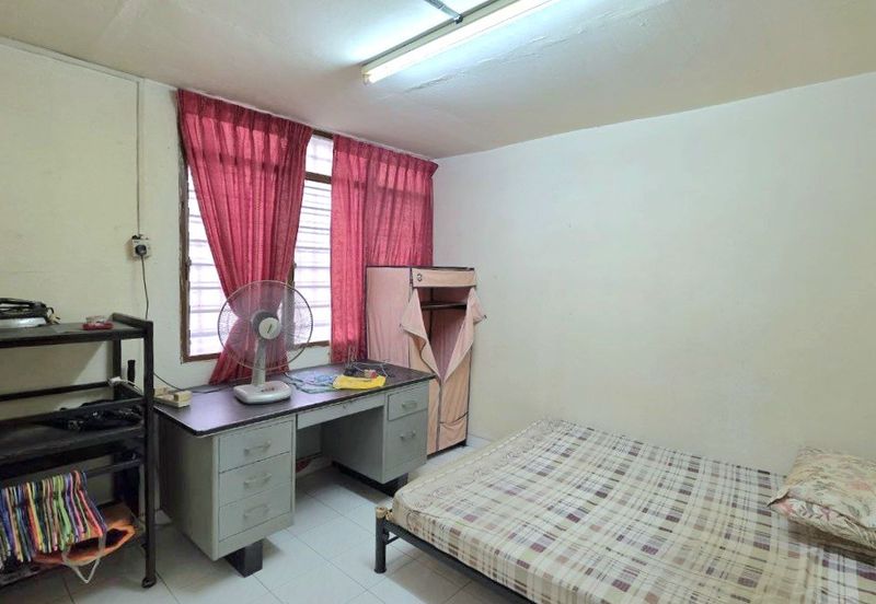 Flat Pakatan Bercham