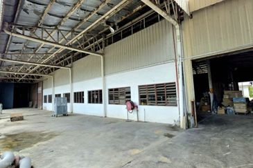 Jelapang Industrial Area Factory With Big Land Strategic Location Easy Access Silibin Menglembu 