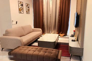 The Palazzo Condo Modern & Nice Unit With 2 Carparks Near Ipoh Garden 