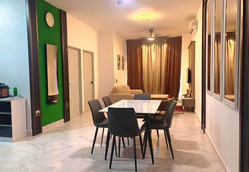 The Palazzo Condo Modern & Nice Unit With 2 Carparks Near Ipoh Garden 