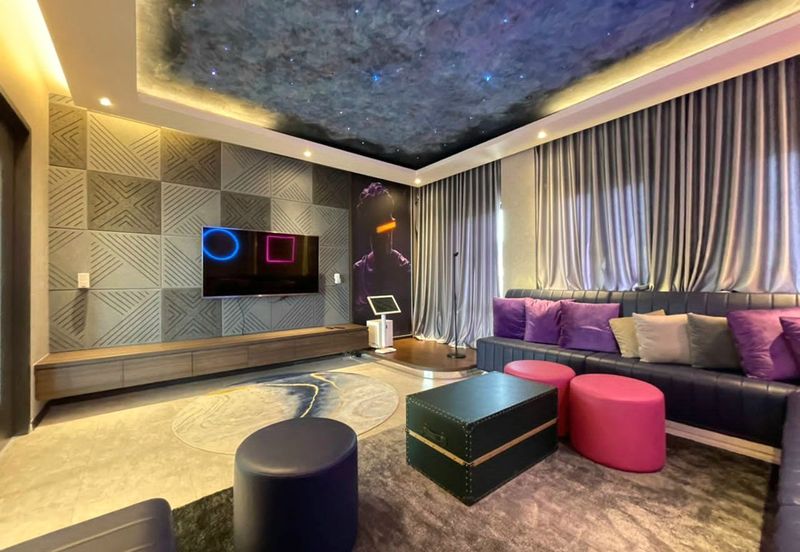 The Palazzo Condo Modern & Nice Unit With 2 Carparks Near Ipoh Garden 