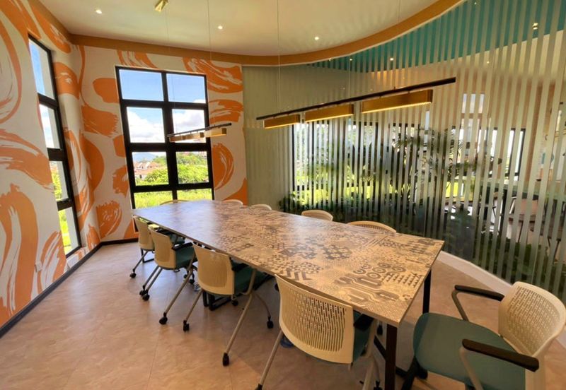 The Palazzo Condo Modern & Nice Unit With 2 Carparks Near Ipoh Garden 