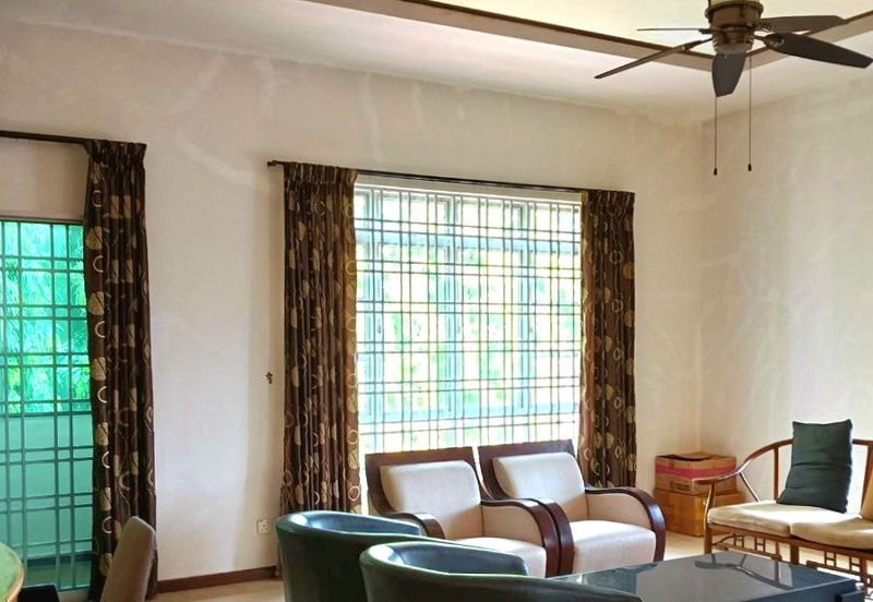 Taman River Villas Luxury Double Storey Bungalow Well-maintained Near Airport 