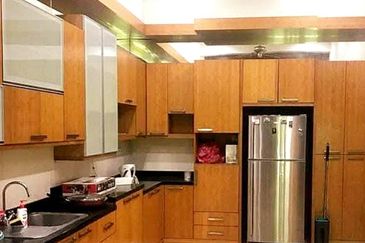 Taman River Villas Luxury Double Storey Bungalow Well-maintained Near Airport 