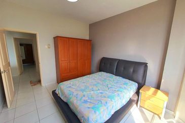 KONDOMINIUM DAMAIPURI