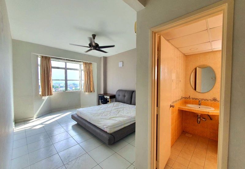 KONDOMINIUM DAMAIPURI