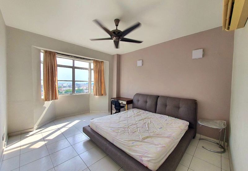 KONDOMINIUM DAMAIPURI