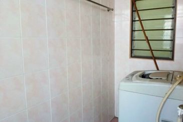 TAMAN MENGLEMBU TIMUR