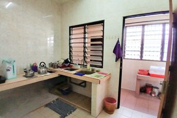 TAMAN MENGLEMBU TIMUR