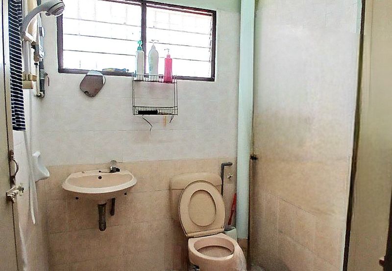 TAMAN MENGLEMBU TIMUR