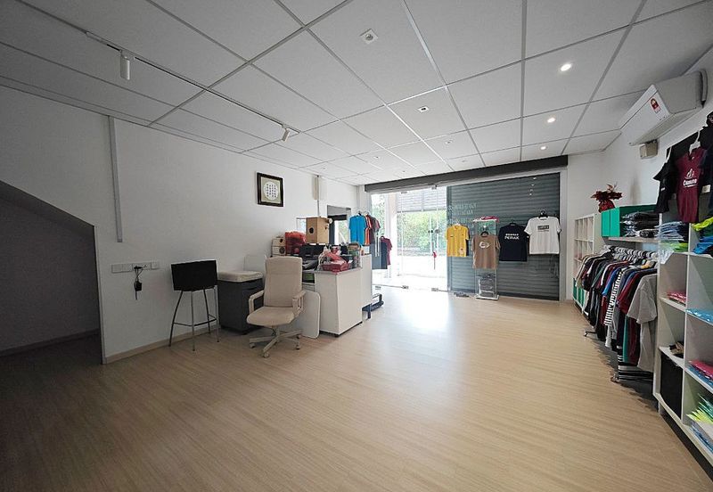 Pengkalan Station 18