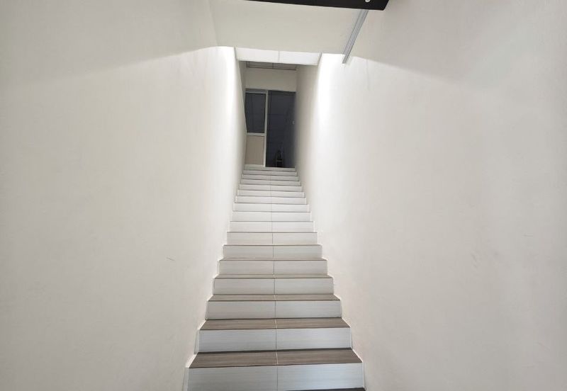 Pengkalan Station 18