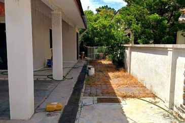 Bandar Baru Sri Klebang Double Storey Semi-D House With Renovation Clubhouse Facilities 