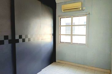 Bandar Baru Sri Klebang Double Storey Semi-D House With Renovation Clubhouse Facilities 