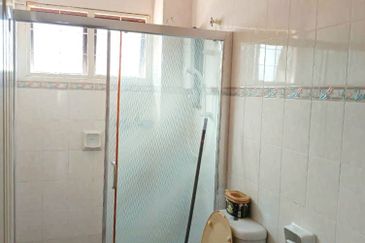 Bandar Baru Sri Klebang Double Storey Semi-D House With Renovation Clubhouse Facilities 