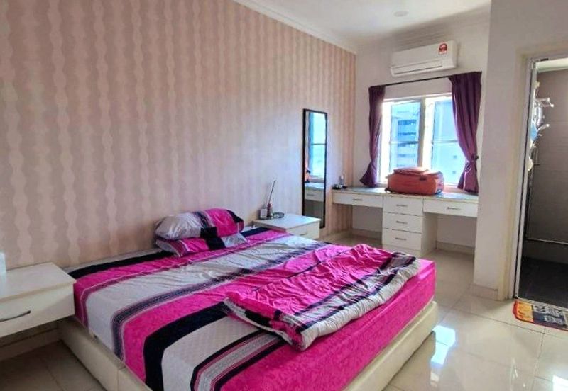 KONDOMINIUM DAMAIPURI