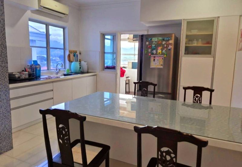 KONDOMINIUM DAMAIPURI