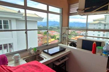 KONDOMINIUM DAMAIPURI