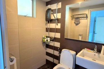 KONDOMINIUM DAMAIPURI