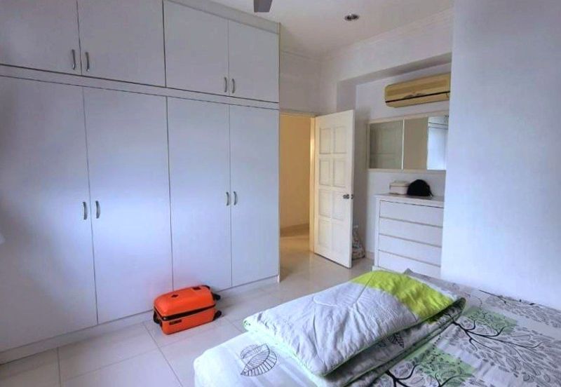 KONDOMINIUM DAMAIPURI