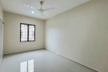 Sunland Residences Jalan Kuala Kangsar 2 Storey Terrace House Corner Unit 