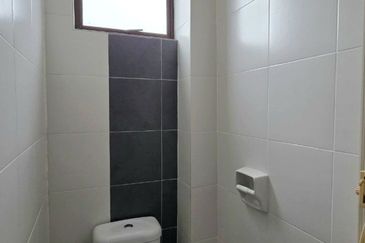 Sunland Residences Jalan Kuala Kangsar 2 Storey Terrace House Corner Unit 