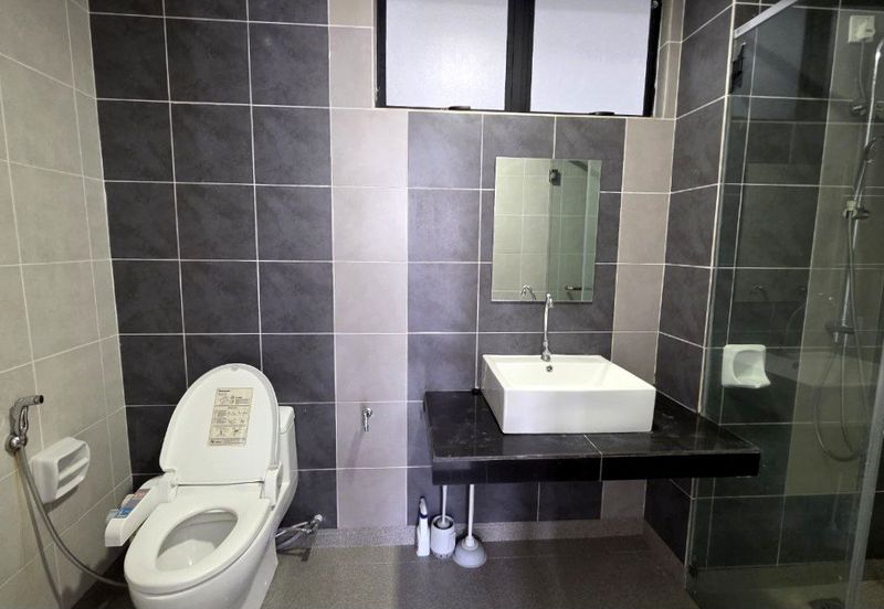 Upper East @ Tiger Lane