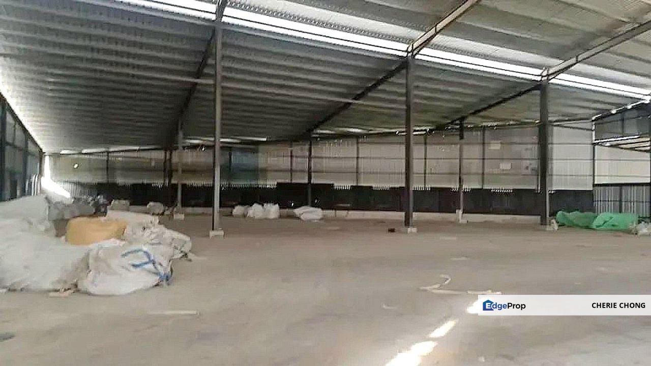 Matang Taiping Fully Equipped Factory Ideal For Manufacturing Storage Expansion , Perak, Taiping