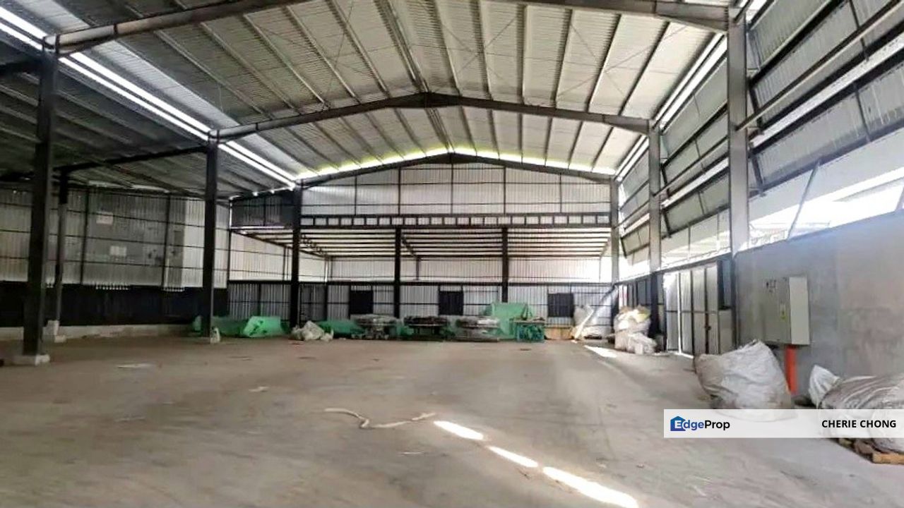 Matang Taiping Fully Equipped Factory Ideal For Manufacturing Storage Expansion , Perak, Taiping