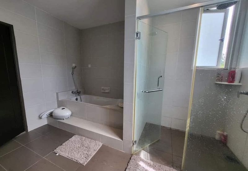 Tambun Uplands Luxury 2 Storey Semi-D House Corner Unit Gated Guarded 