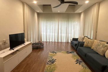 Tambun Uplands Luxury 2 Storey Semi-D House Corner Unit Gated Guarded 