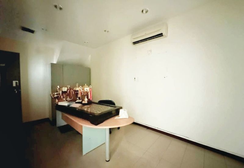 Medan Istana Bandar Ipoh Raya 2 Storey Shoplot Renovated 