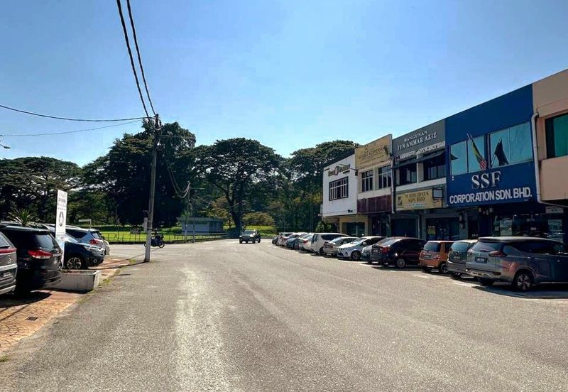 Medan Istana Bandar Ipoh Raya 2 Storey Shoplot Renovated 