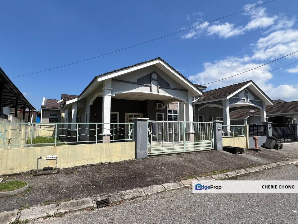 Klebang Brand New 1 Storey Semi-D House Facing Field Gated Guarded , Perak, Klebang