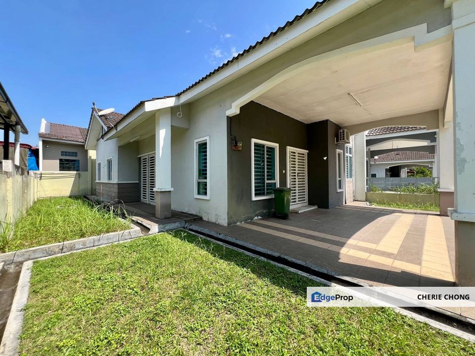 Klebang Brand New 1 Storey Semi-D House Facing Field Gated Guarded , Perak, Klebang
