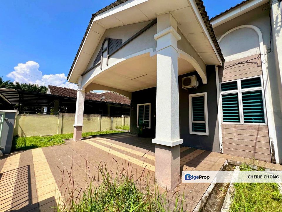 Klebang Brand New 1 Storey Semi-D House Facing Field Gated Guarded , Perak, Klebang
