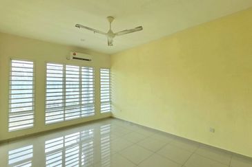 Taman Lapangan Hartamas Botani