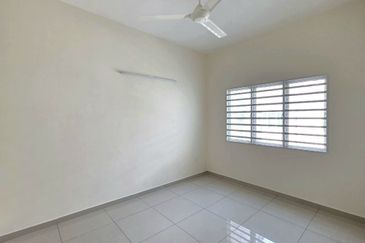 Taman Lapangan Hartamas Botani