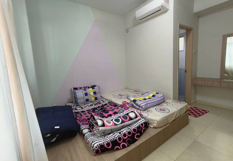 KONDOMINIUM DAMAIPURI