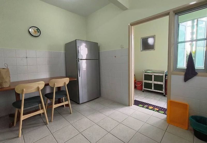 KONDOMINIUM DAMAIPURI