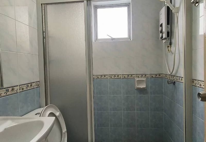 KONDOMINIUM DAMAIPURI