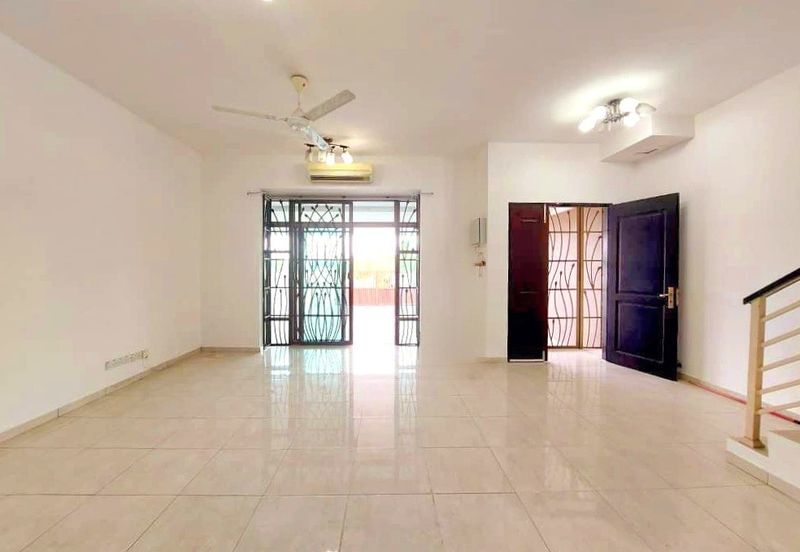 Taman Pengkalan Tiara