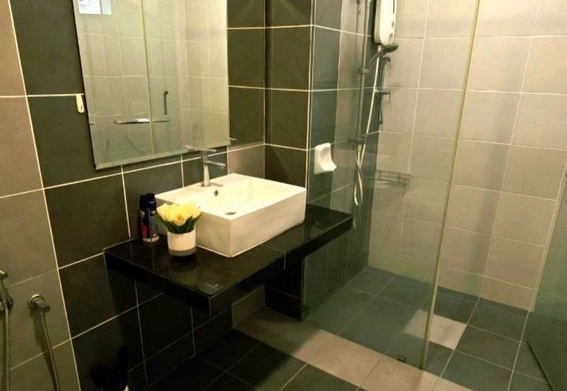 Upper East @ Tiger Lane