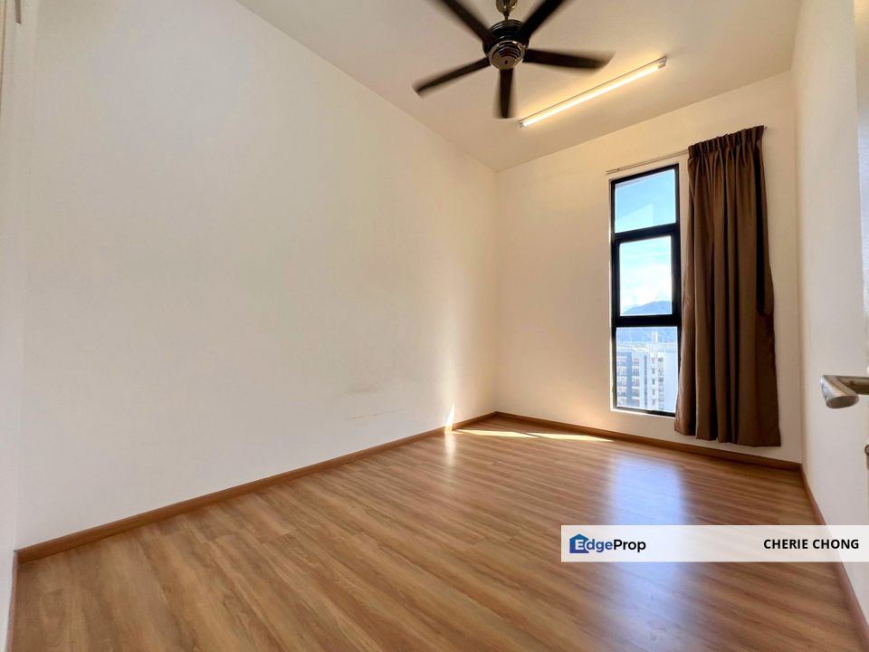 The Cove Hillside Residence Nice Mid Floor Unit Near Ipoh Garden East Tambun Gated Guarded , Perak, Ipoh