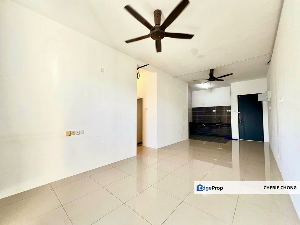 The Cove Hillside Residence Nice Mid Floor Unit Near Ipoh Garden East Tambun Gated Guarded , Perak, Ipoh